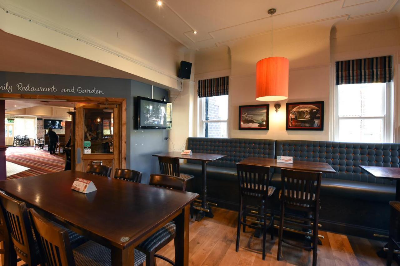 Oaklands By Greene King Inns Chester Esterno foto